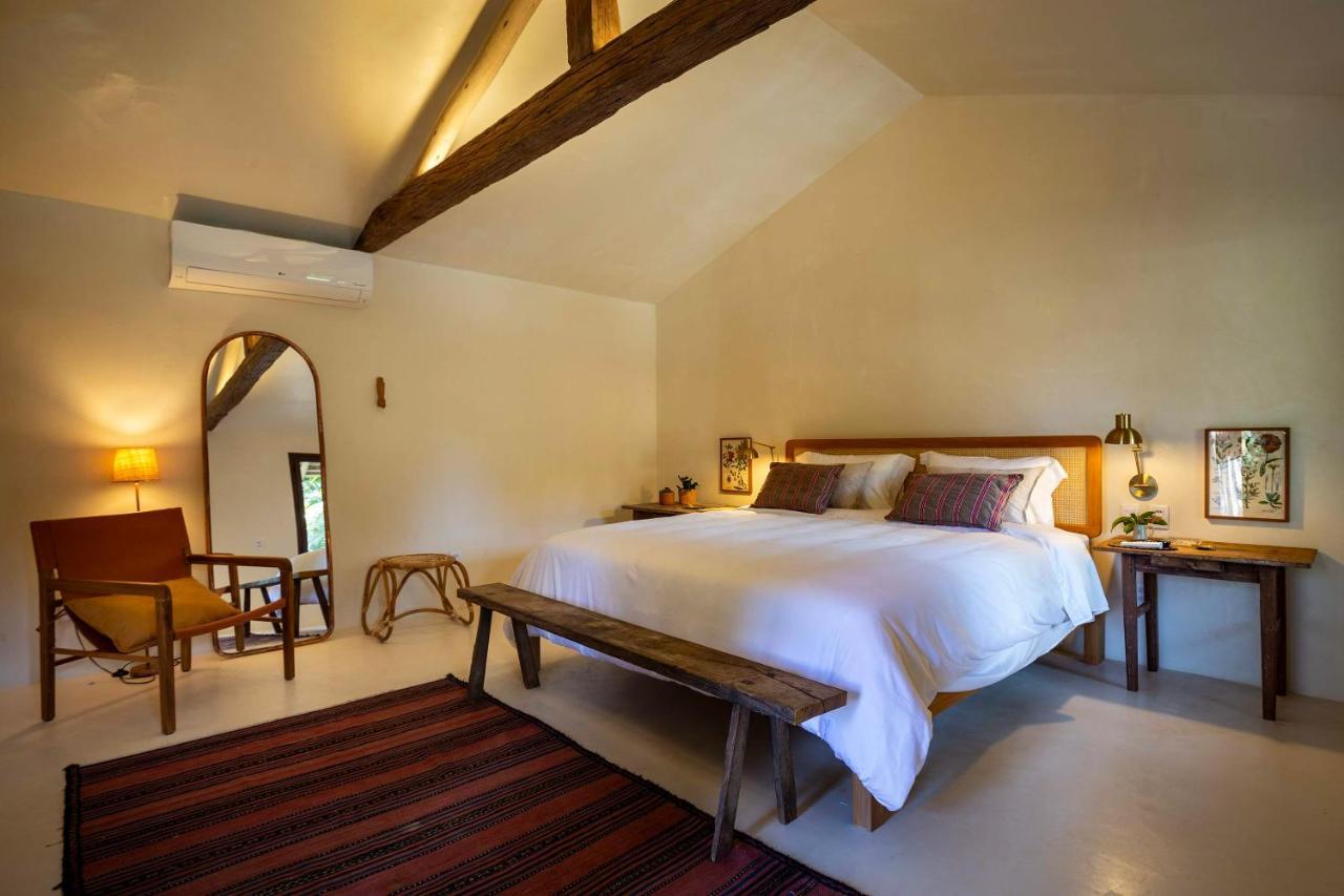 Na Praca Hotel ترانكوسو المظهر الخارجي الصورة
